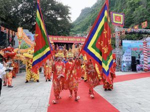 du lịch tâm linh Quảng Ninh