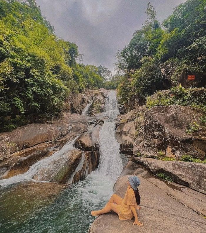 Tips ''sống ảo'' tại thác Khe Vằn