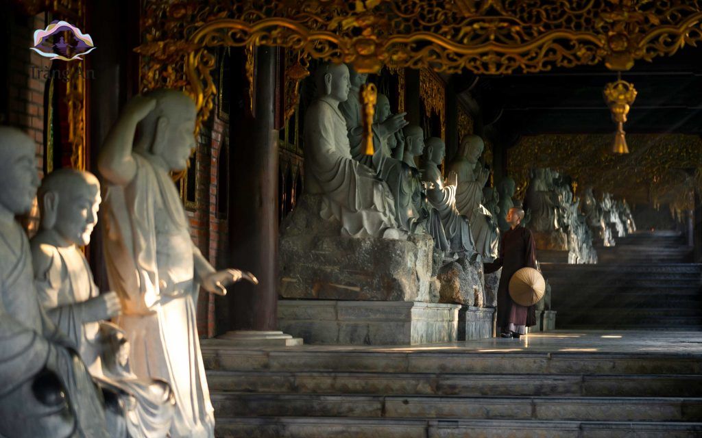 Hành lang La Hán - chùa Bái Đính Ninh Bình