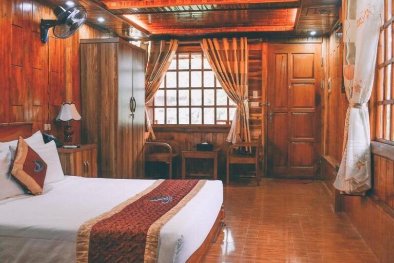 Phòng Superior Suite tại resort Thung Nham Ninh Bình