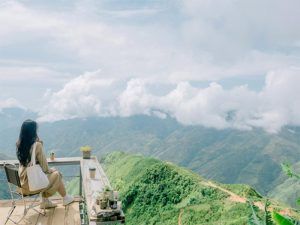 Tà Xùa là một xã vùng cao, nằm tại vị trí giáp ranh giữa tỉnh Sơn La và tỉnh Yên Bái