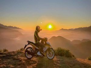 Tà Xùa cách Hà Nội bao nhiêu km?