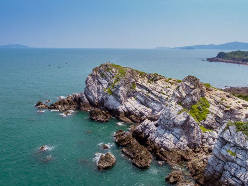 Minh Châu Quan Lạn mang vẻ đẹp bình yên, thơ mộng