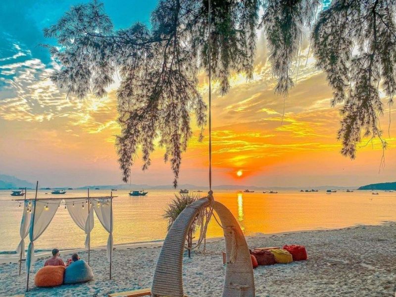 Quan Lạn hay Cô Tô đẹp hơn? 1 Quan Lạn hay Cô Tô đẹp hơn?