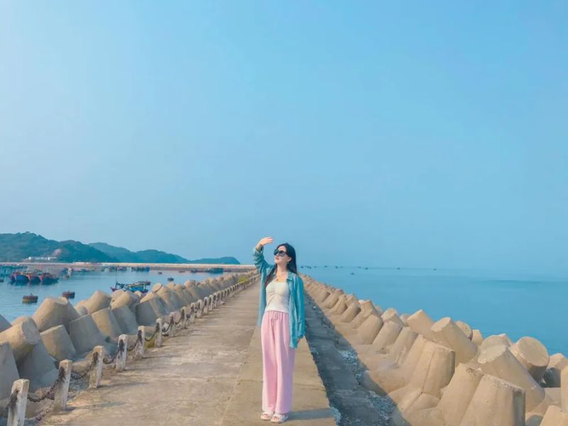 Quan Lạn hay Cô Tô đẹp hơn? 4 Cô Tô hay Quan Lạn đẹp hơn?